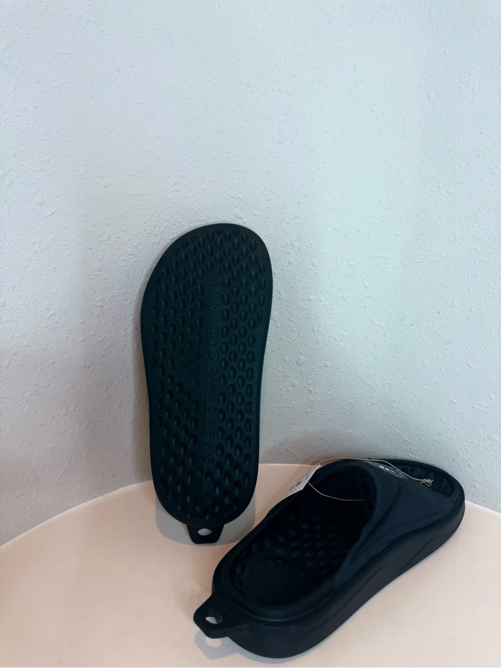 Stella McCartney x Adidas Black Women’s Slide Sandals Size 7 NWT